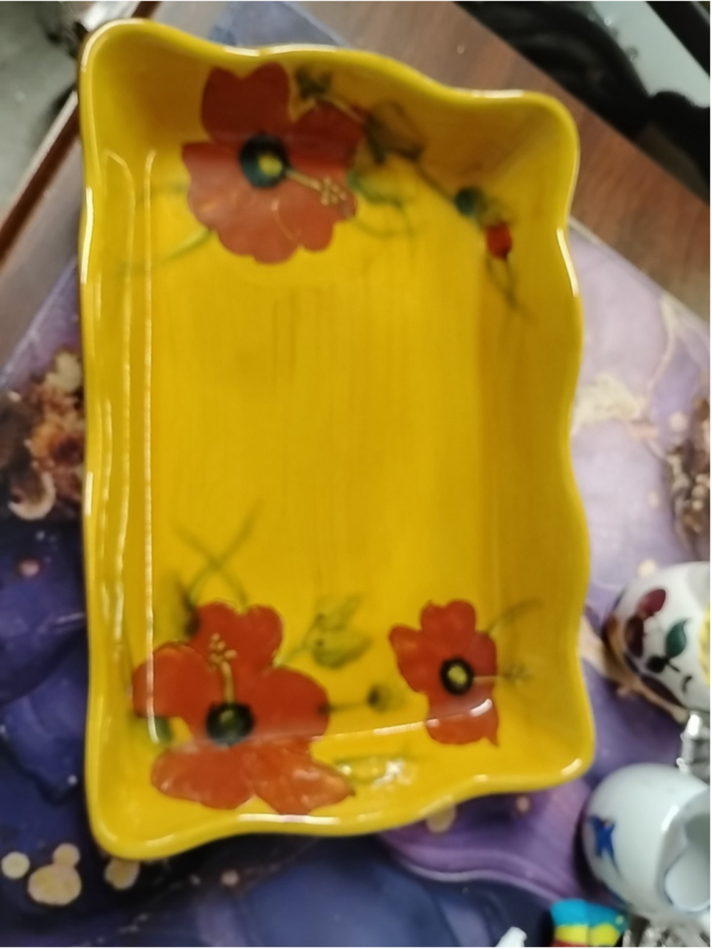 FLEUR DE PARADIS 8 1/2 x 12"‎ Rectangular Baker by Living Quarters Red Floral